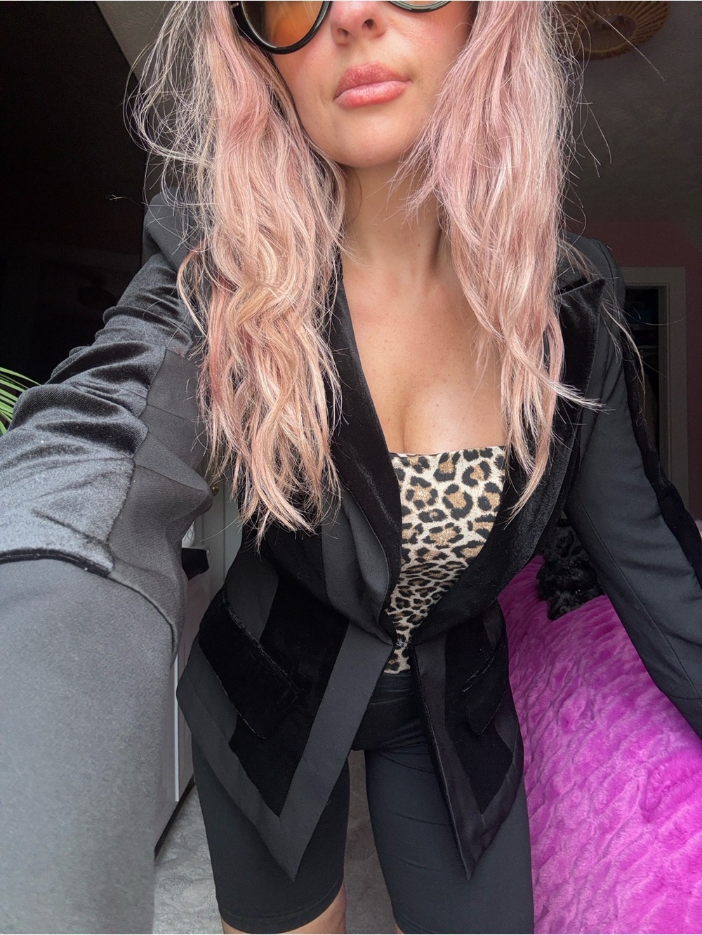 Fashion Nova Black Velvet-Trim Tailored Blazer